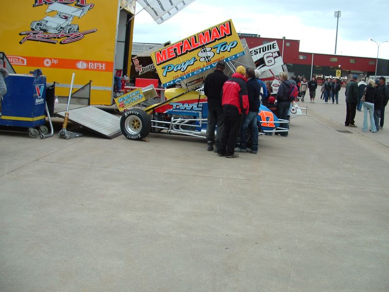 Teams in the pits